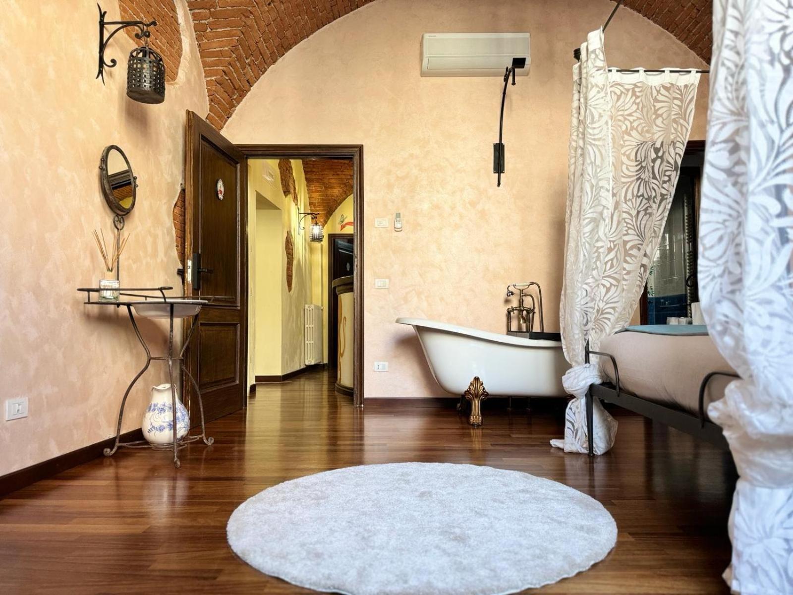 Luxury Corte Dei Nobili Lucca Exterior foto